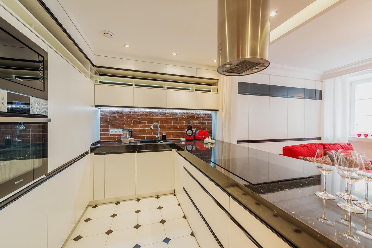 P&O Serviced Apartments Swietojanska Warsawa Bagian luar foto
