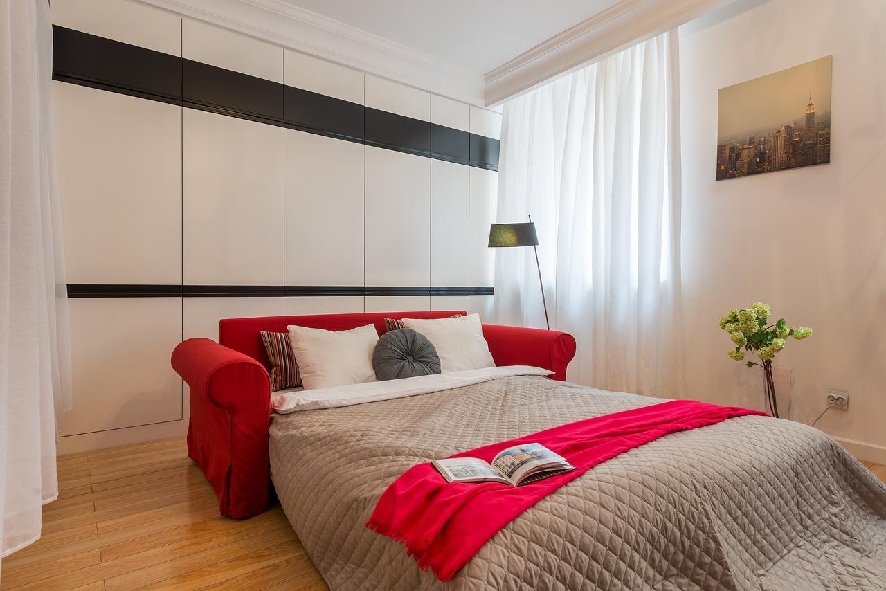 P&O Serviced Apartments Swietojanska Warsawa Bagian luar foto